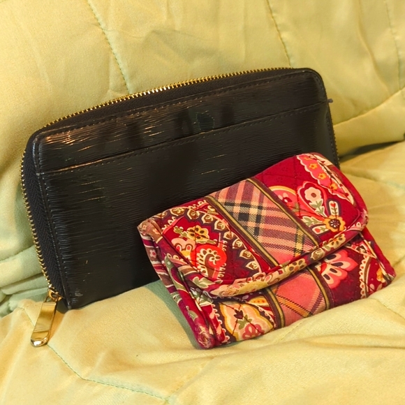 Vera Bradley and other Handbags - 🔥Clutch and Vera Bradley wallet